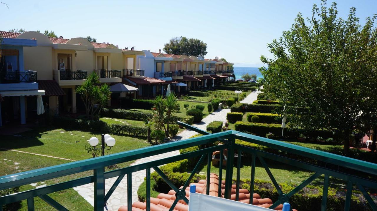 Eva'S Houses Nikiti מראה חיצוני תמונה