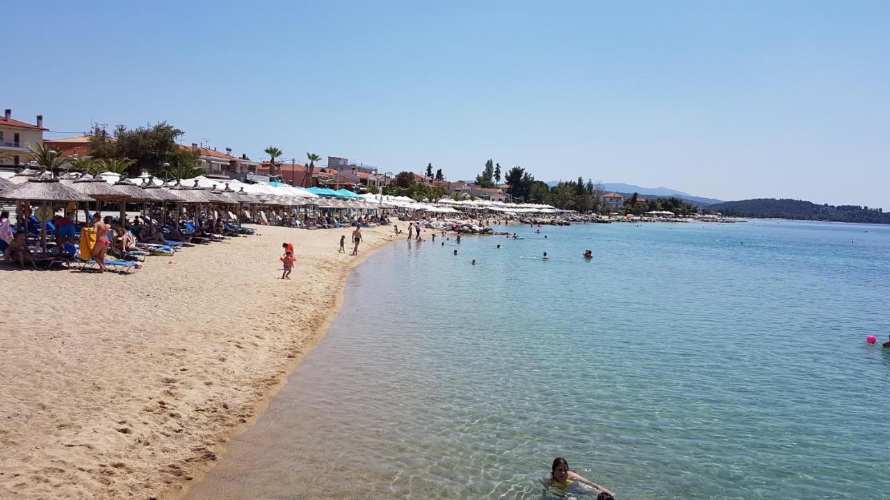 Eva'S Houses Nikiti מראה חיצוני תמונה