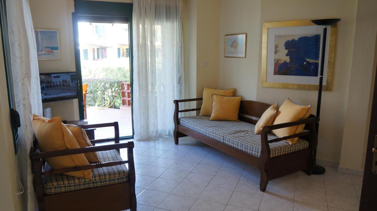 Eva'S Houses Nikiti מראה חיצוני תמונה