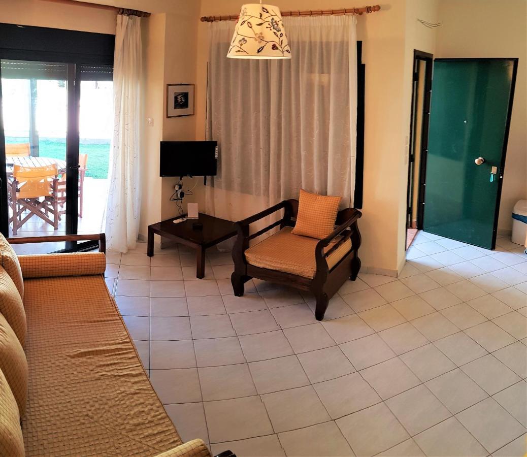 Eva'S Houses Nikiti מראה חיצוני תמונה