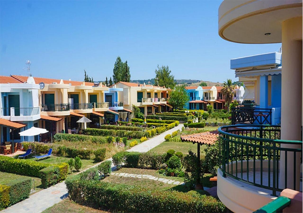 Eva'S Houses Nikiti מראה חיצוני תמונה