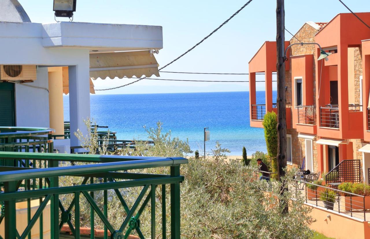 Eva'S Houses Nikiti מראה חיצוני תמונה